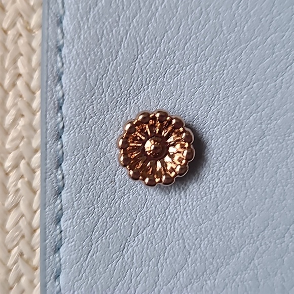 LAUREN CONRAD WOMEN'S BLUE & CREAM PURSE - Picture 13 of 16